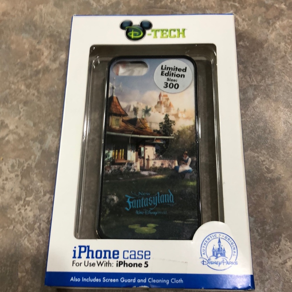 Disney fantasyland limited edition case